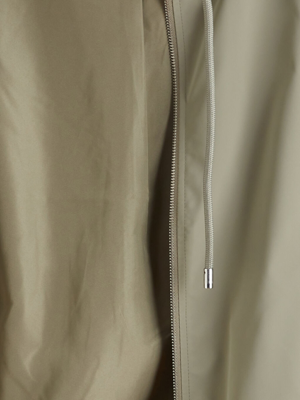 Haki Kapüşonlu Oversize Kadın Yağmurluk	-6