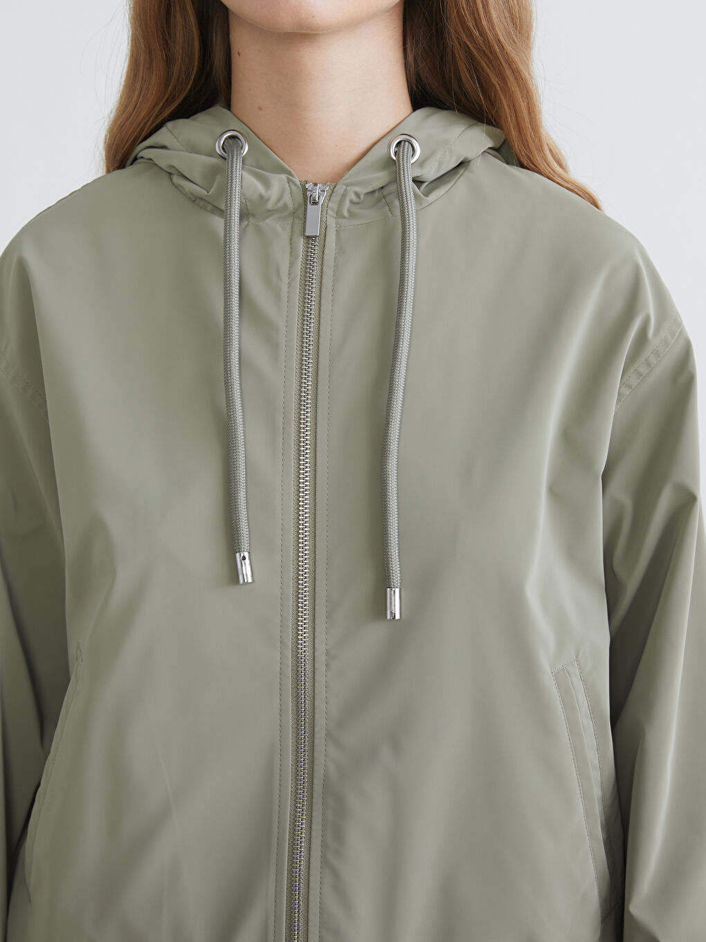 Haki Kapüşonlu Oversize Kadın Yağmurluk	-2