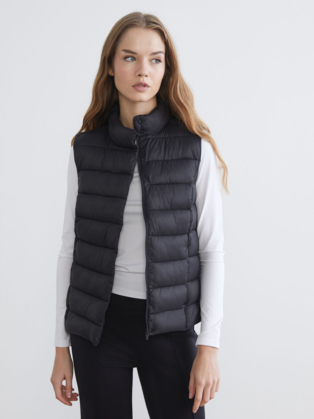 Women's Stand-Collar Puffer Vest