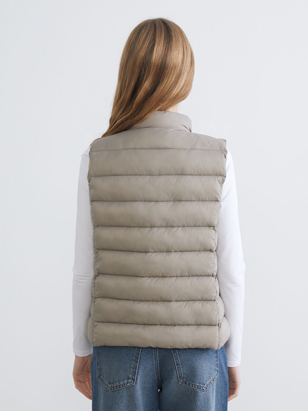 Stand-Collar Padded Vest-4