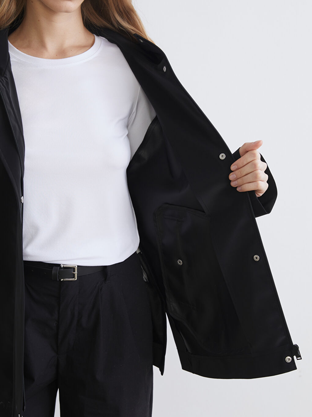 معطف واق من المطر أسود امرأة-3