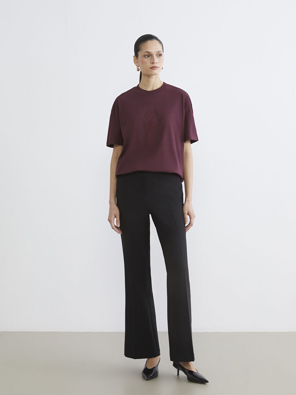 تیشێرت شەرابی ژن-1