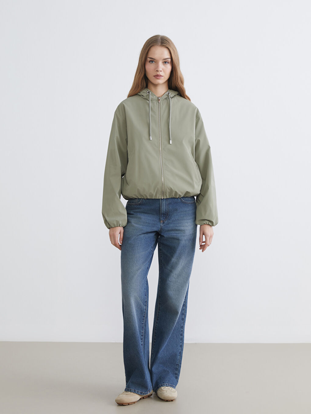 معطف واق من المطر كاكي امرأة-1