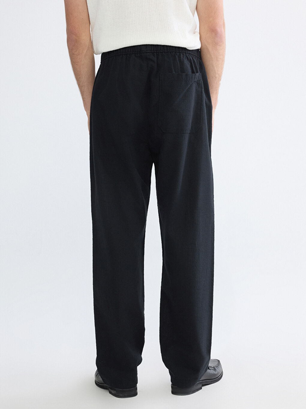 Siyah Rahat Kalıp Keten Görünümlü Erkek Pantolon-3