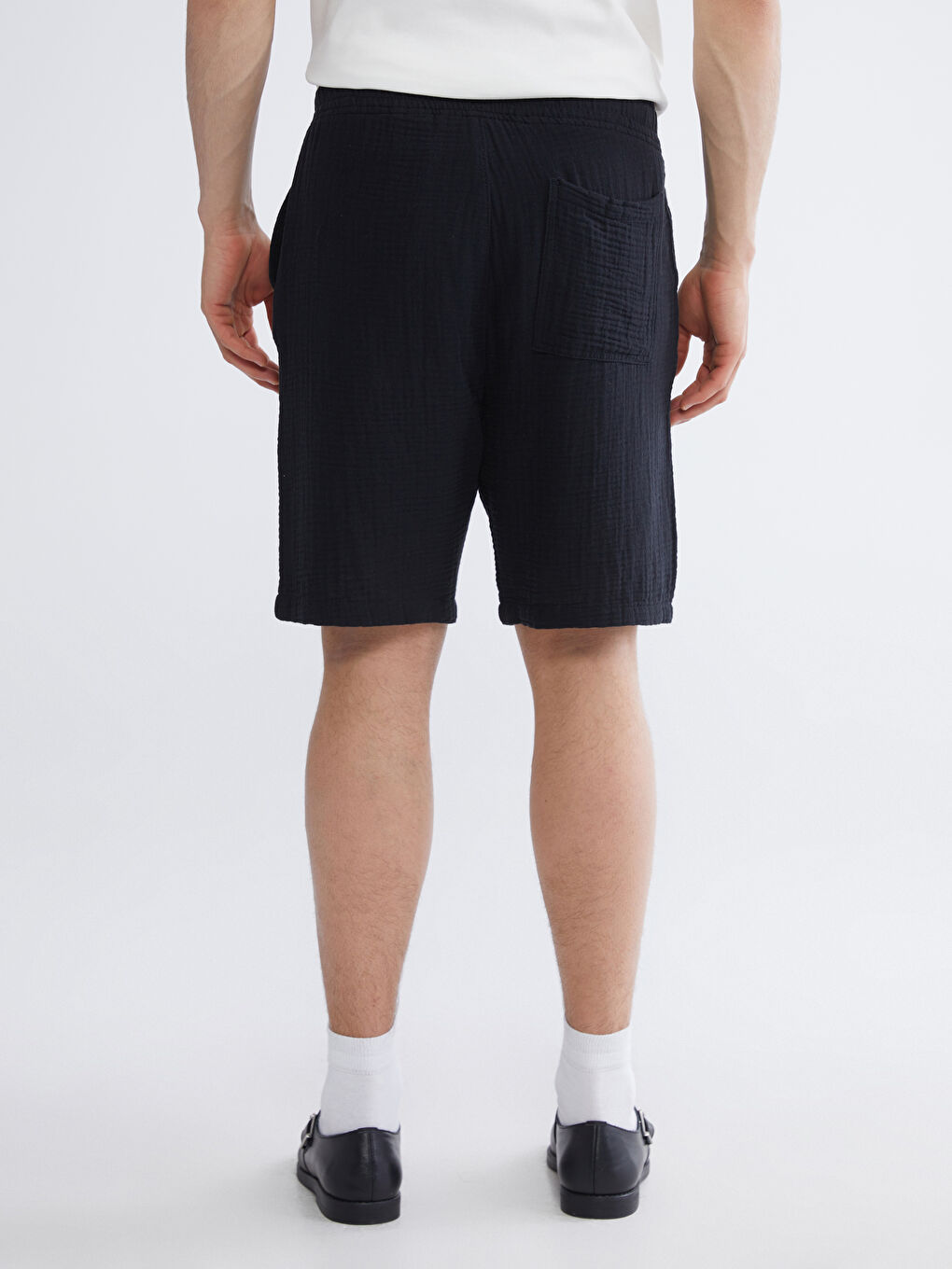 Siyah Loose Fit Müslin Erkek Şort-7