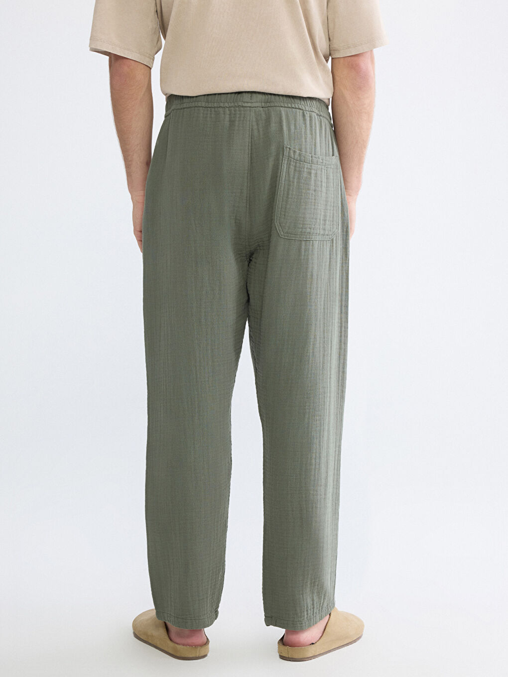Relaxed Fit Men's Muslin Trousers-8