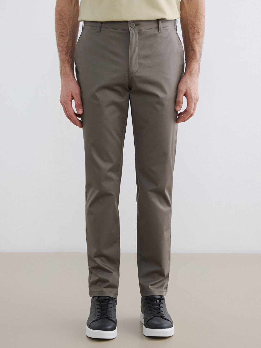Haki Dar Kalıp Erkek Chino Pantolon-1
