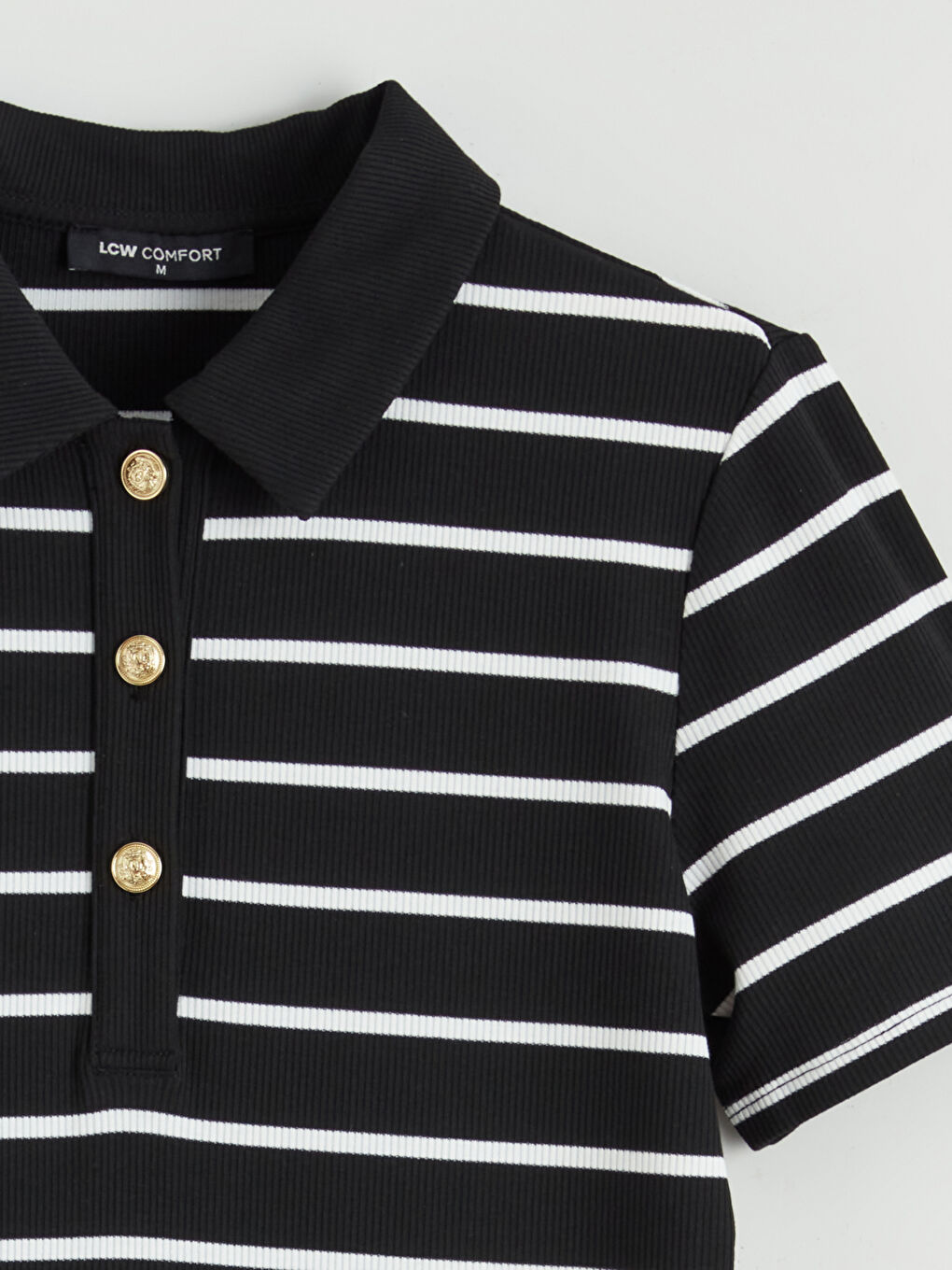 CRNA Haljina Žena-5