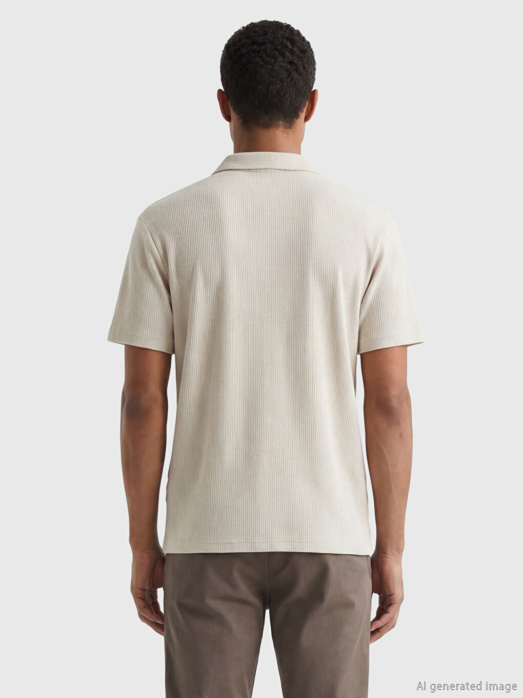 Bej Polo Yaka Dokulu Erkek Tişört-3