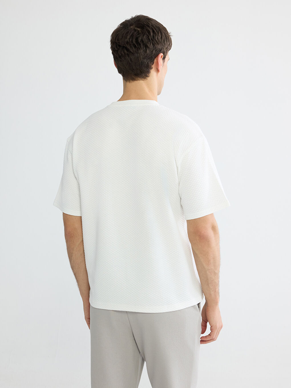 Crew Neck Textured Men's T-Shirt-3