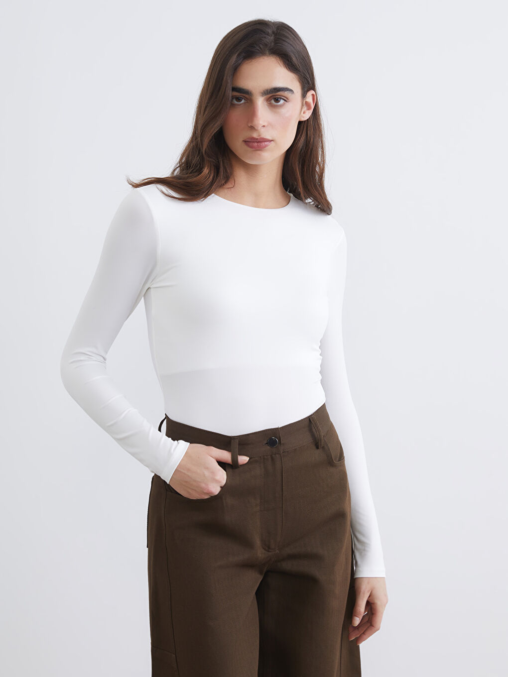 Beyaz Bisiklet Yaka Kadın Triko Badi