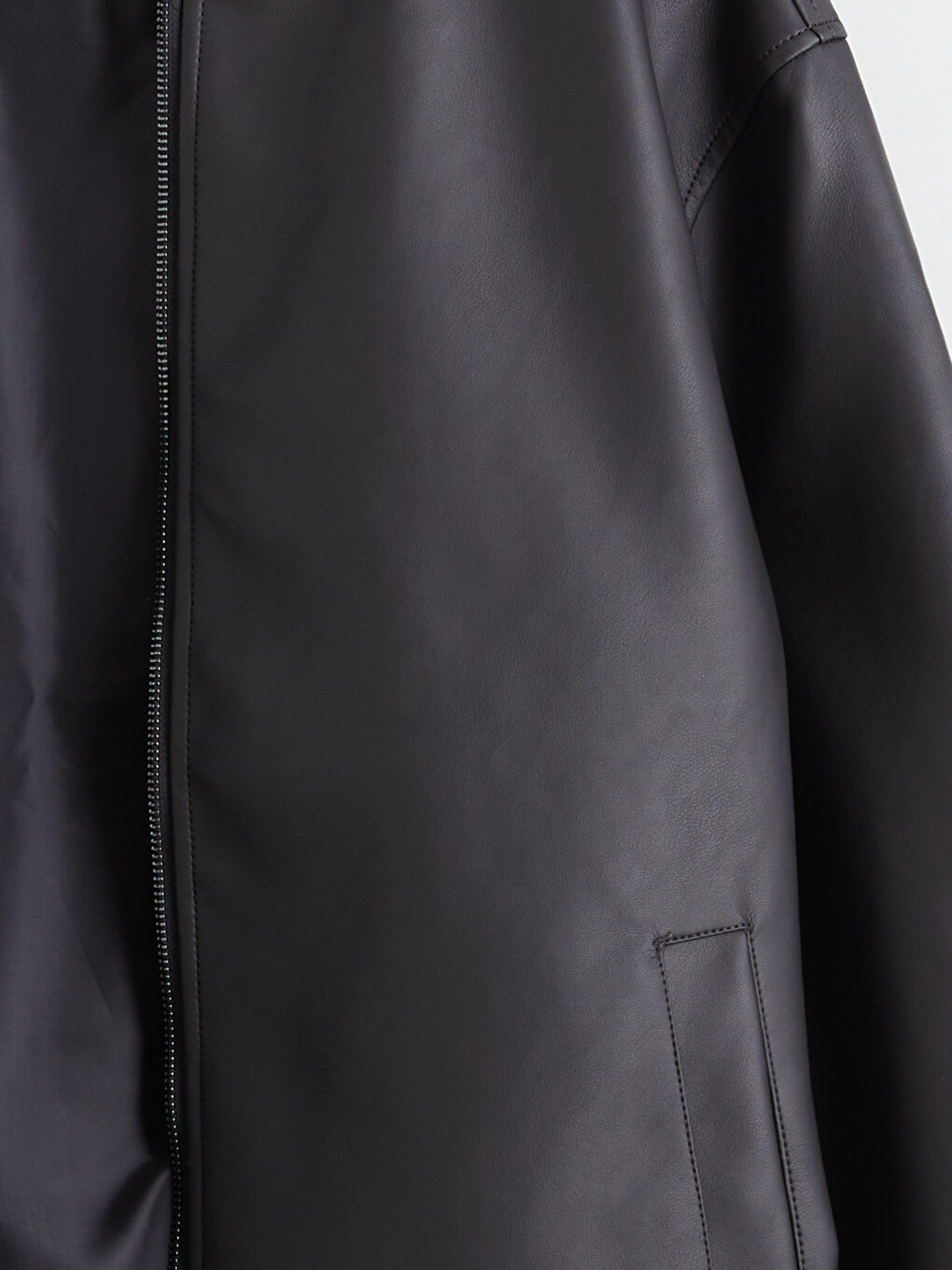 Siyah Standart Kalıp Kolej Yaka Erkek Deri Görünümlü Mont-6