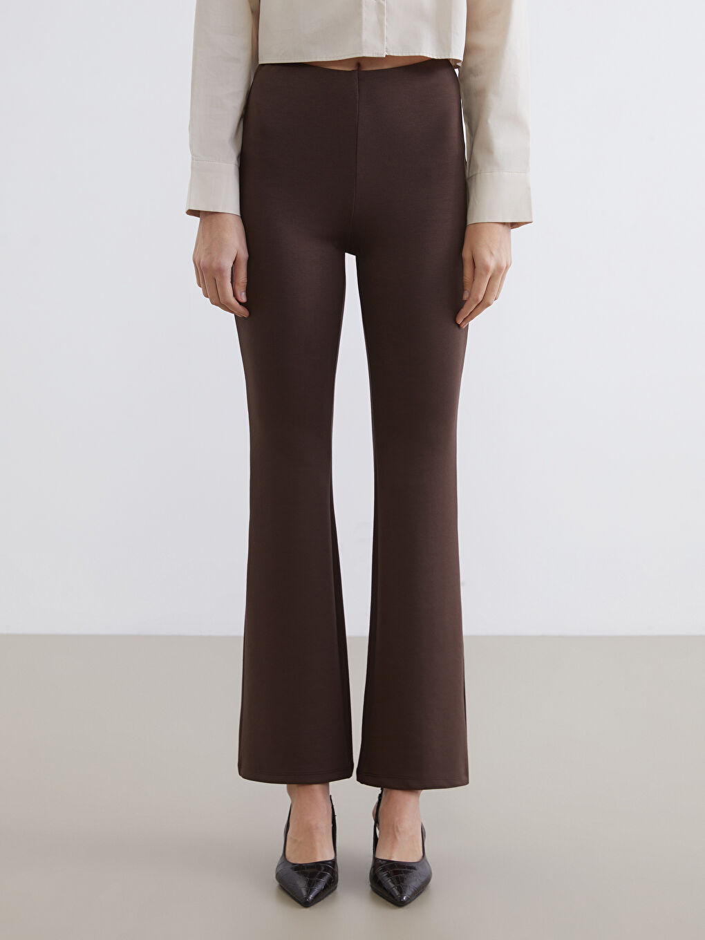 Kahverengi Beli Lastikli İspanyol Paça Kadın Tayt Pantolon-1