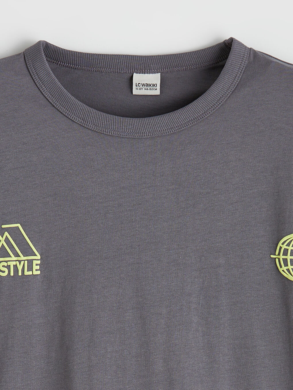 Gri Bisiklet Yaka Baskılı Erkek Çocuk Tişört-2