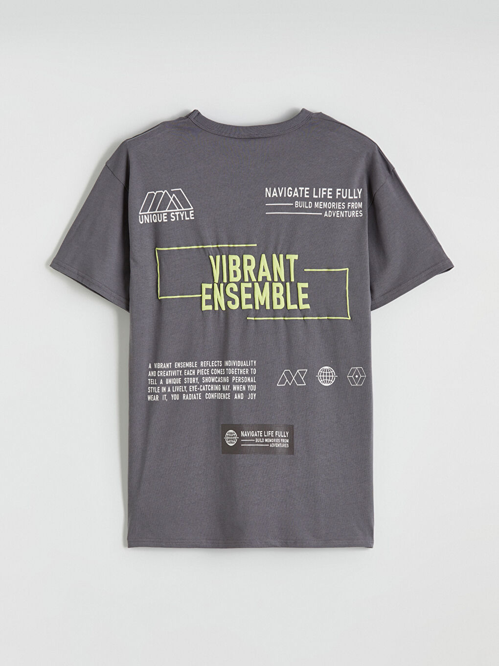 Gri Bisiklet Yaka Baskılı Erkek Çocuk Tişört-3