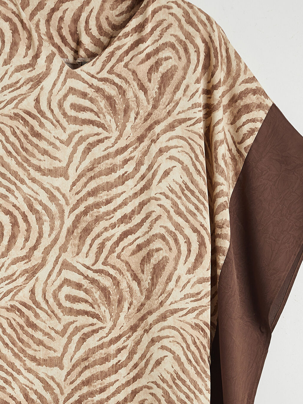 V Neck Patterned Satin Dress-5