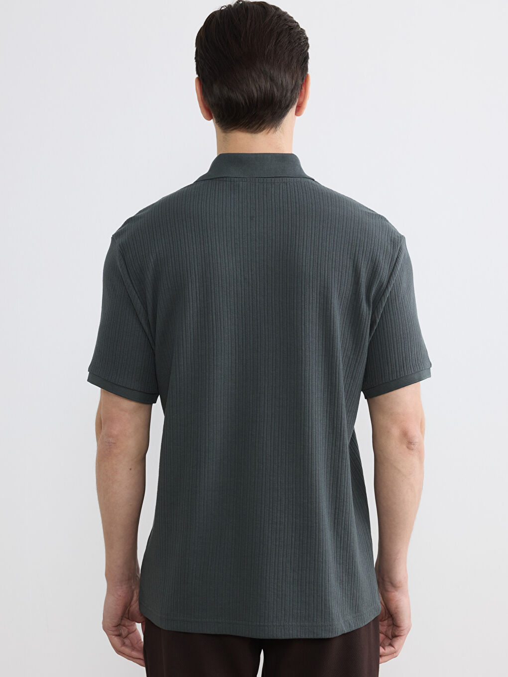 تي شيرت رجالي بياقة بولو-3