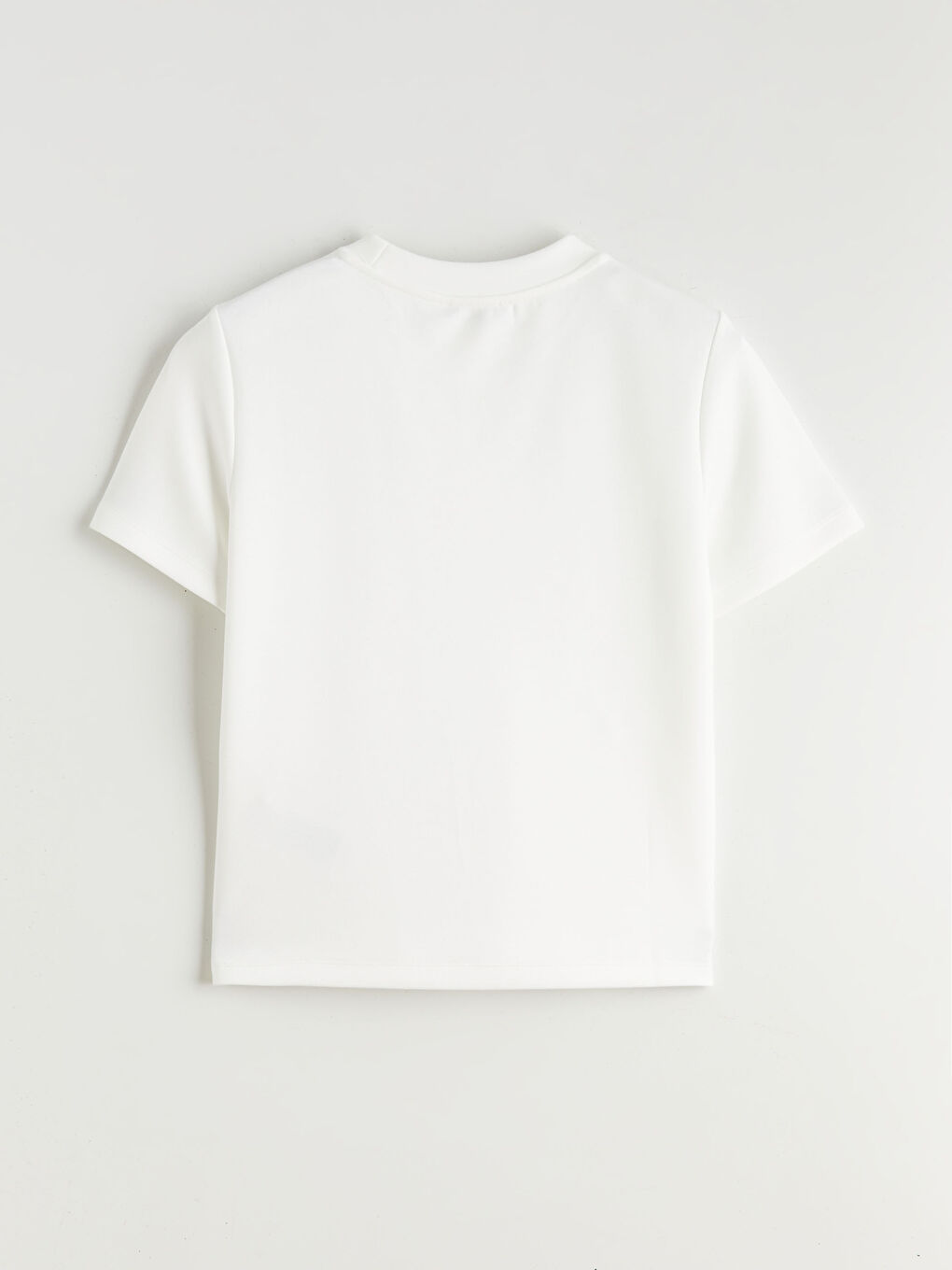 Ekru Dik Yaka Taşlı Kadın Tişört-5