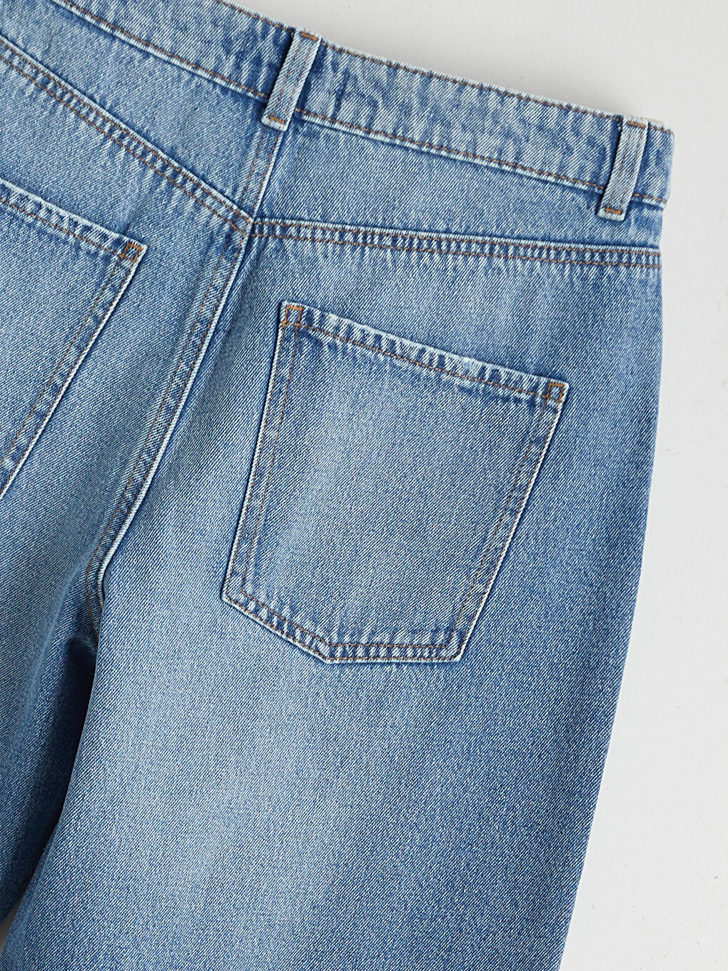 Barrel Fit Women's Jeans-5