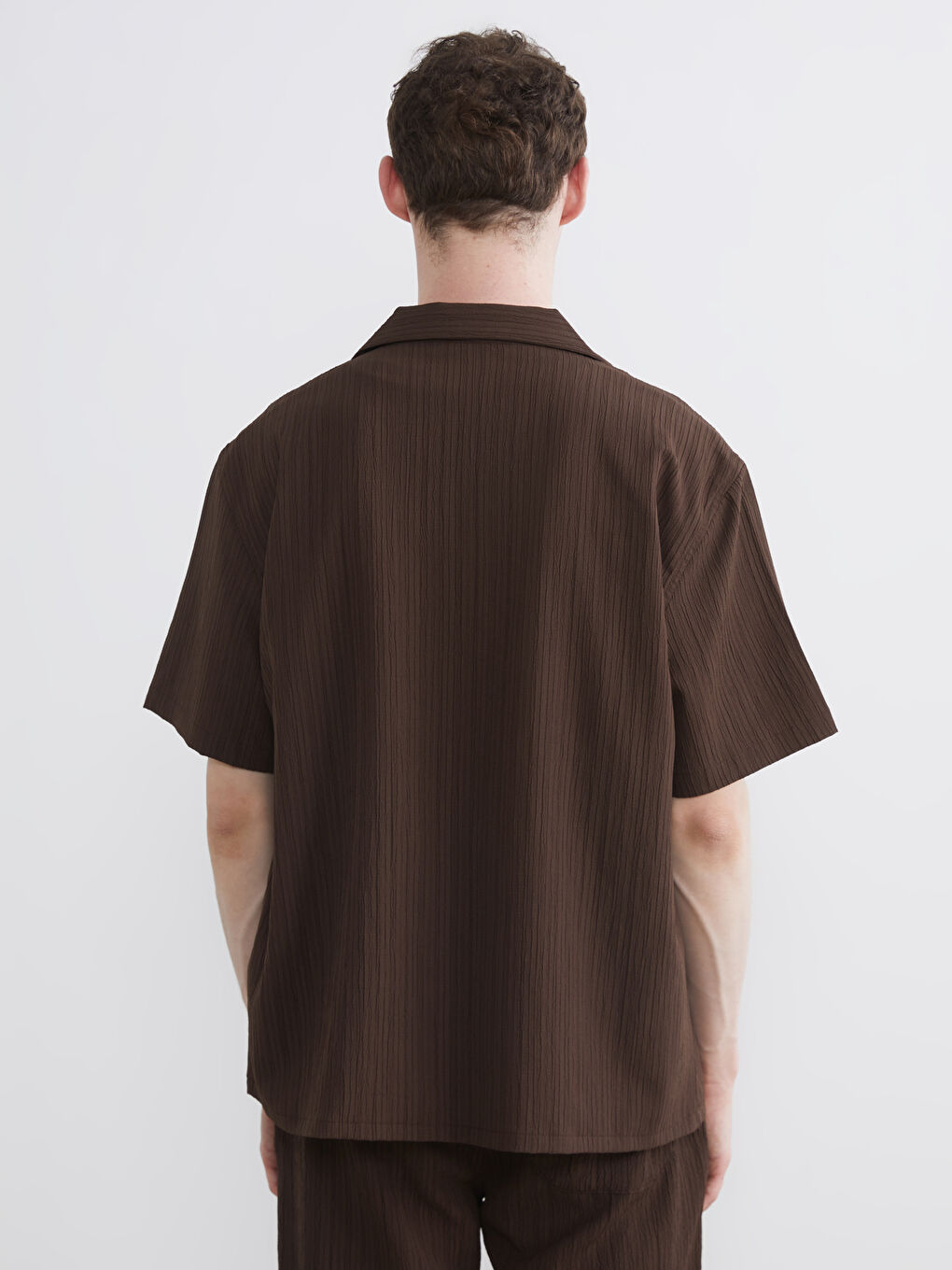 Kahverengi Regular Fit Resort Yaka Erkek Gömlek-3