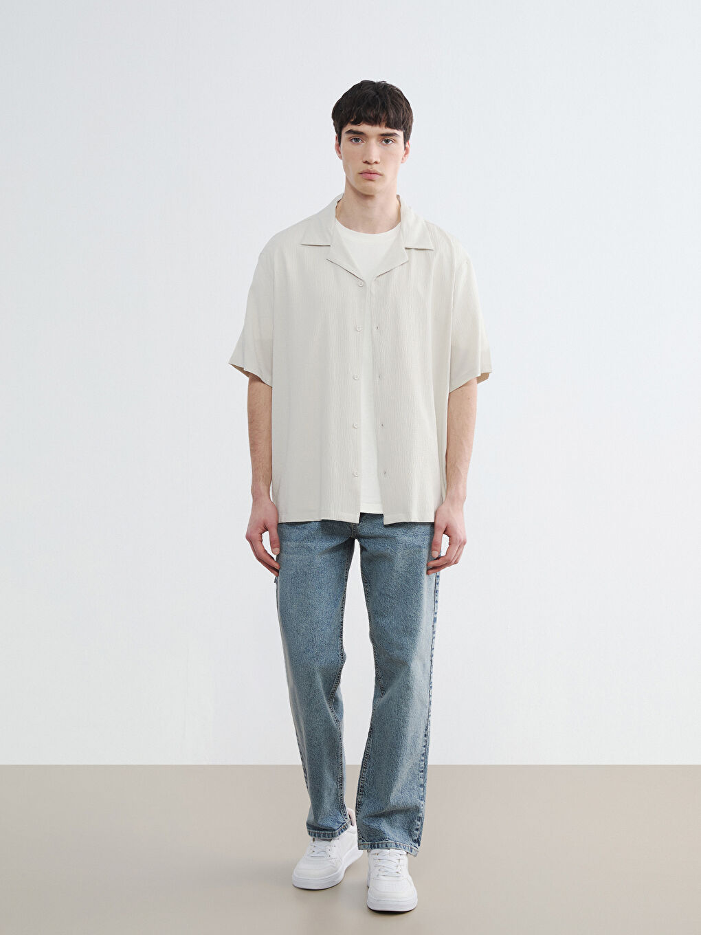 Bej Regular Fit Resort Yaka Erkek Gömlek-1