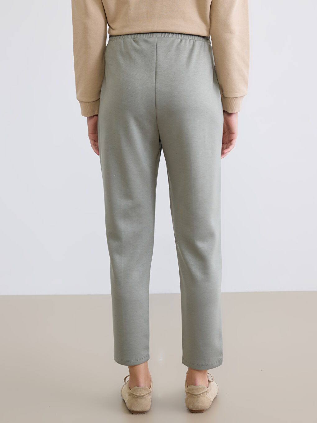 بنطال رياضي للسيدات بخصر مطاطي-3