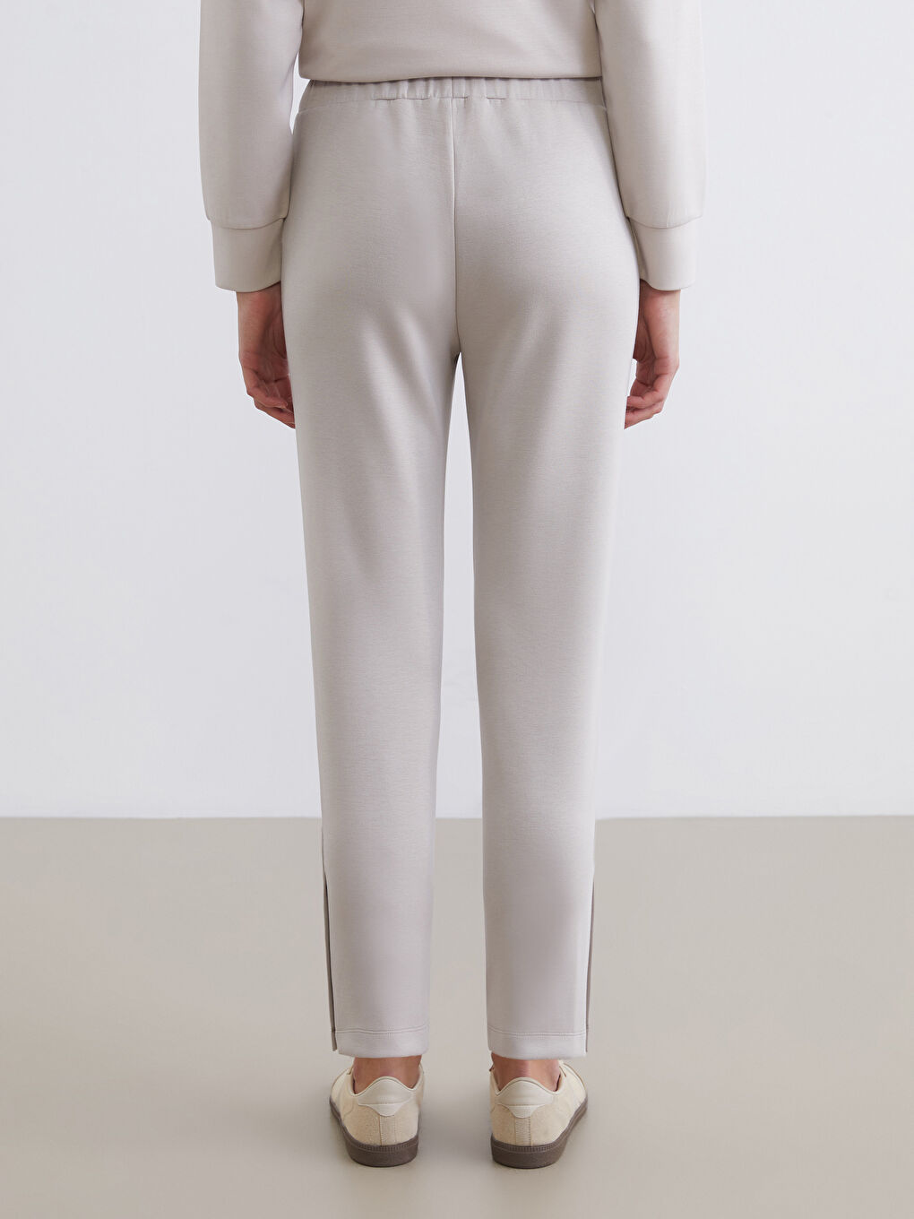 Ženske trenerke Soft Touch sa elastičnim pojasom-3