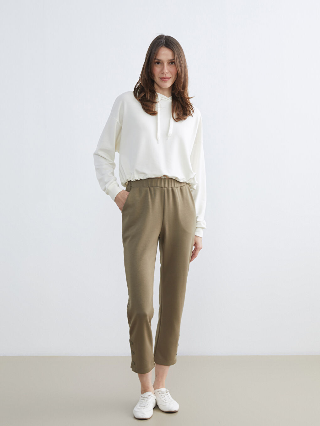 Ženske trenerke Soft Touch sa elastičnim pojasom