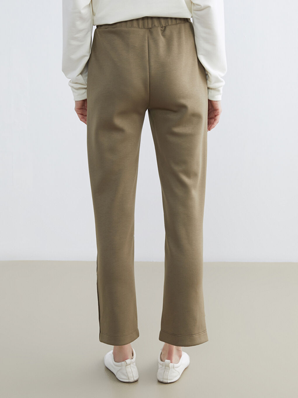 Ženske trenerke Soft Touch sa elastičnim pojasom-3