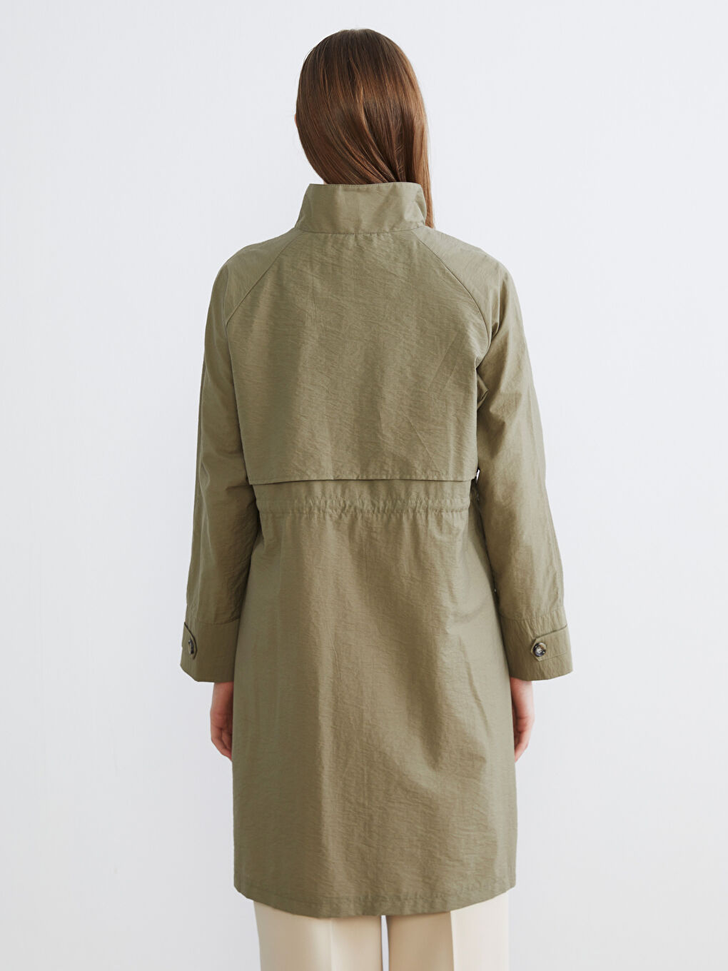 Haki Gömlek Yaka Kadın Yağmurluk-3