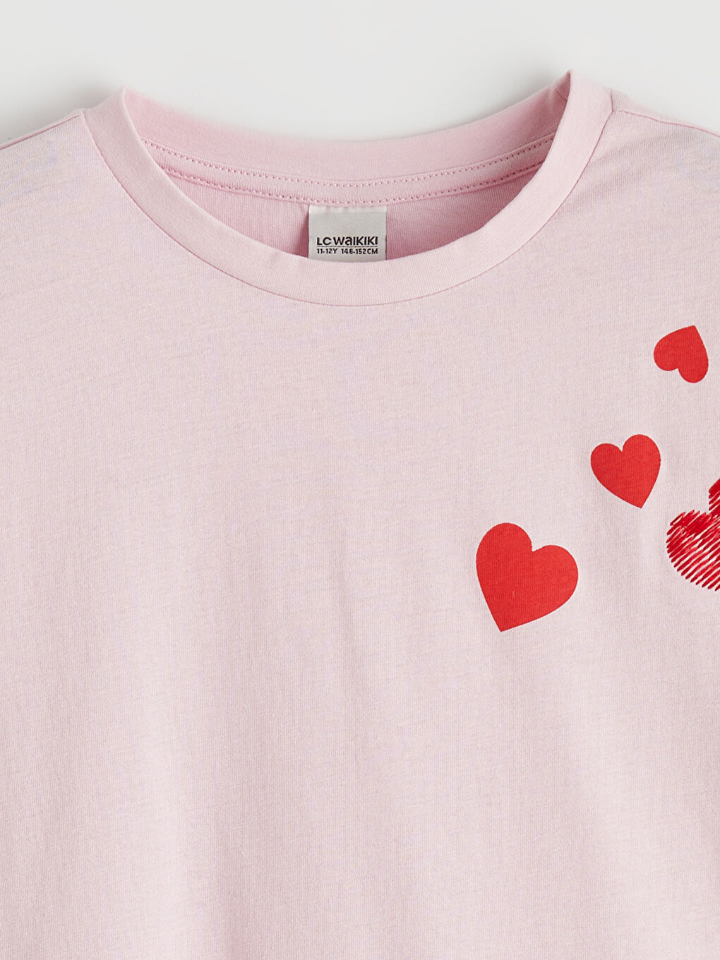 تيشيرت مطبوع بالقلب للبنات-1