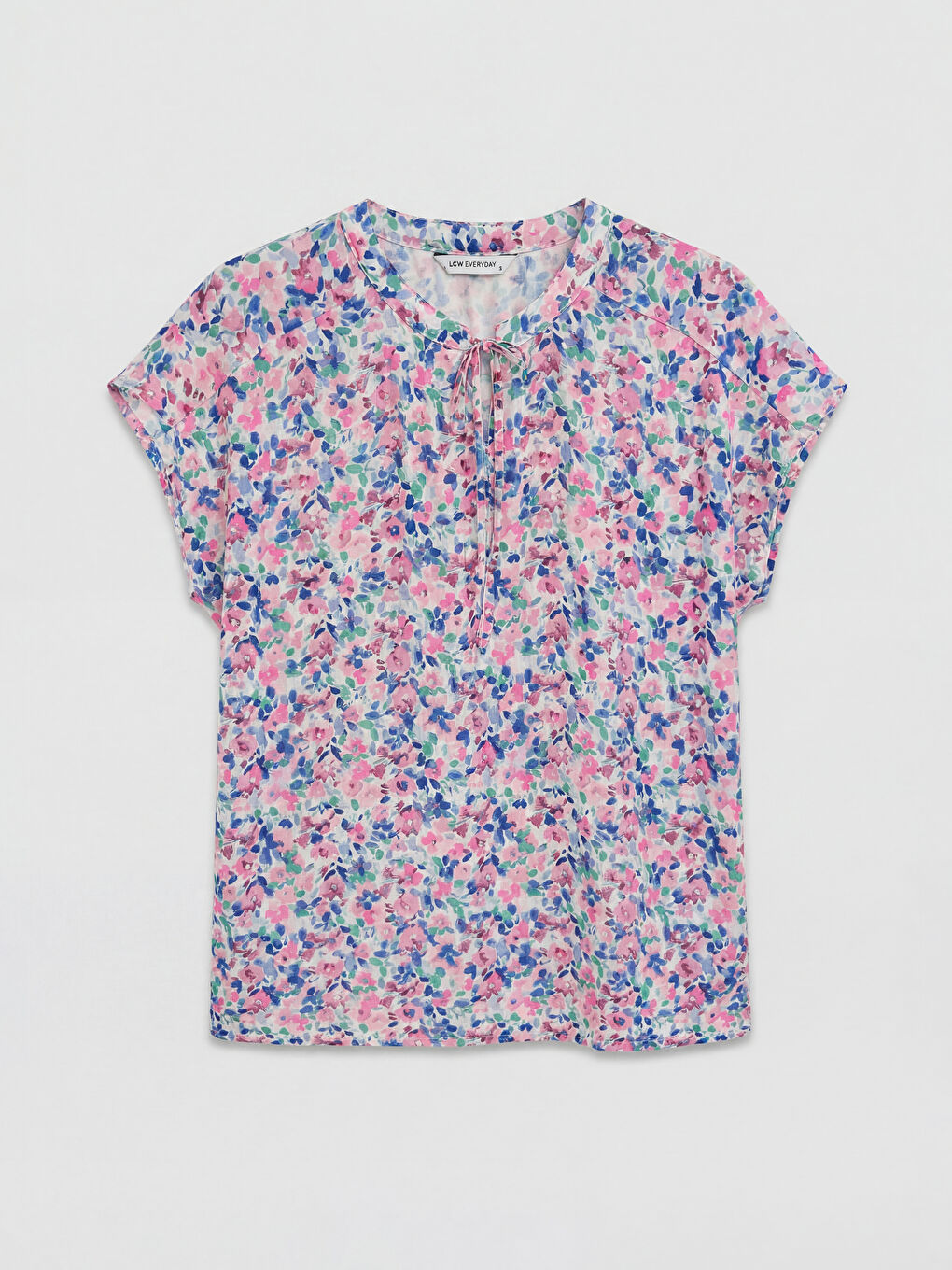 بلوزة نسائية بأكمام قصيرة مزهرة بياقة مربوطة