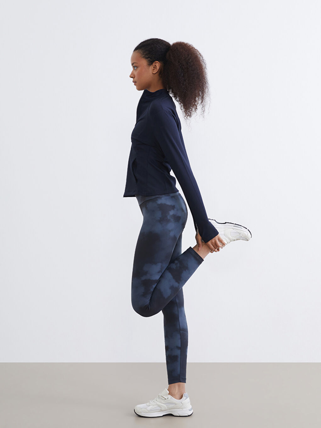 Elastic Waist Tie-Dye Patterned Women's Sports Leggings