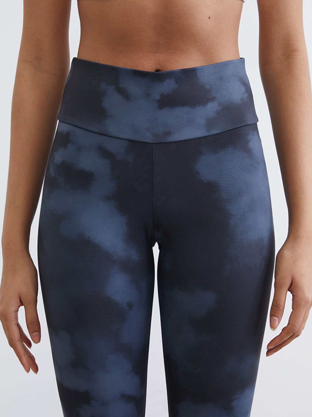 Elastic Waist Tie-Dye Patterned Women's Sports Leggings-2