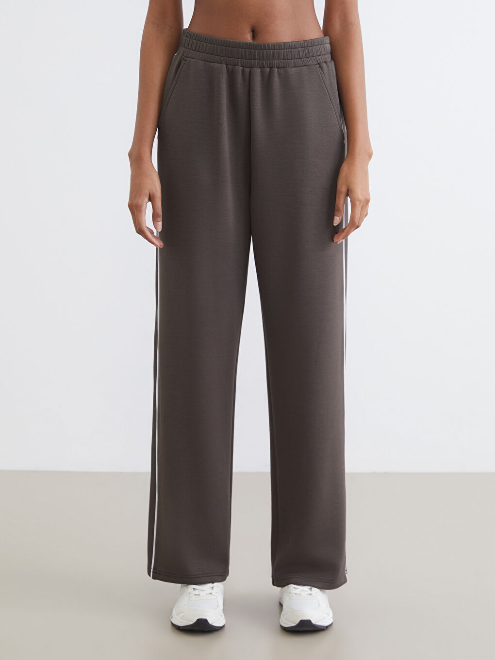 Beli Elasticated Women's Sweatpants-1