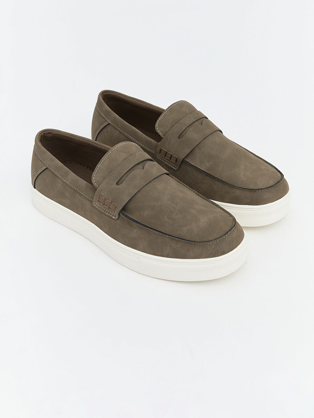 پێڵاوی فلات قاوه‌یی پیاو