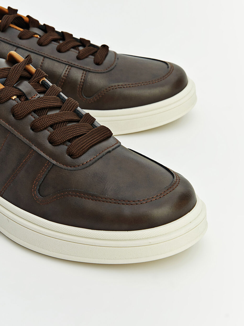 Man BROWN Suit Shoes-2