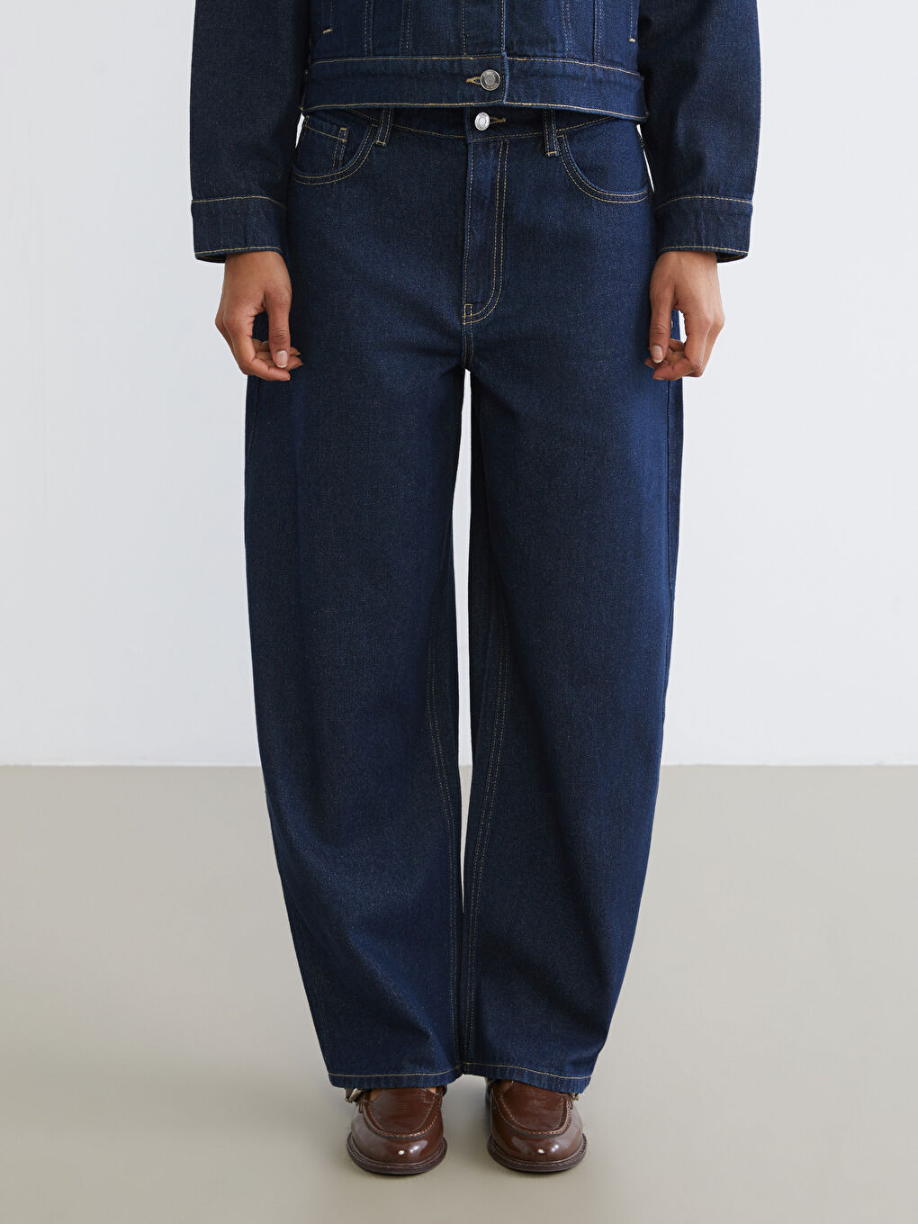 Women's Baggy Fit Jeans-1