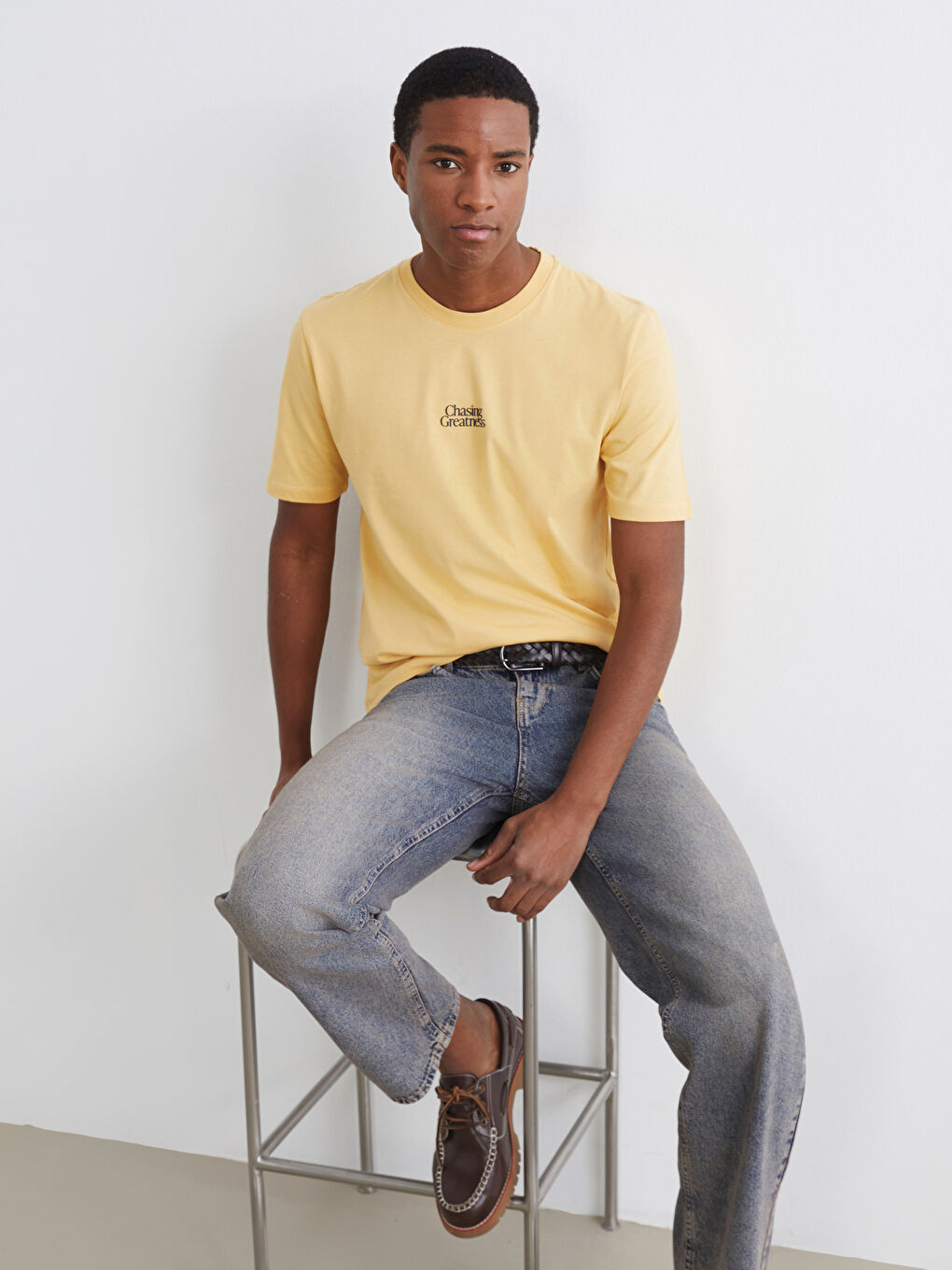 Sarı Bisiklet Yaka Baskılı Penye Erkek Tişört-3