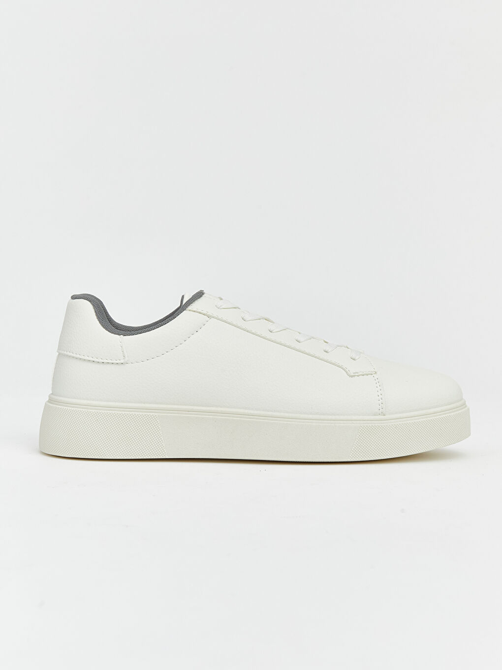 მამაკაცები თეთრი სპორტული ფეხსაცმელი-1