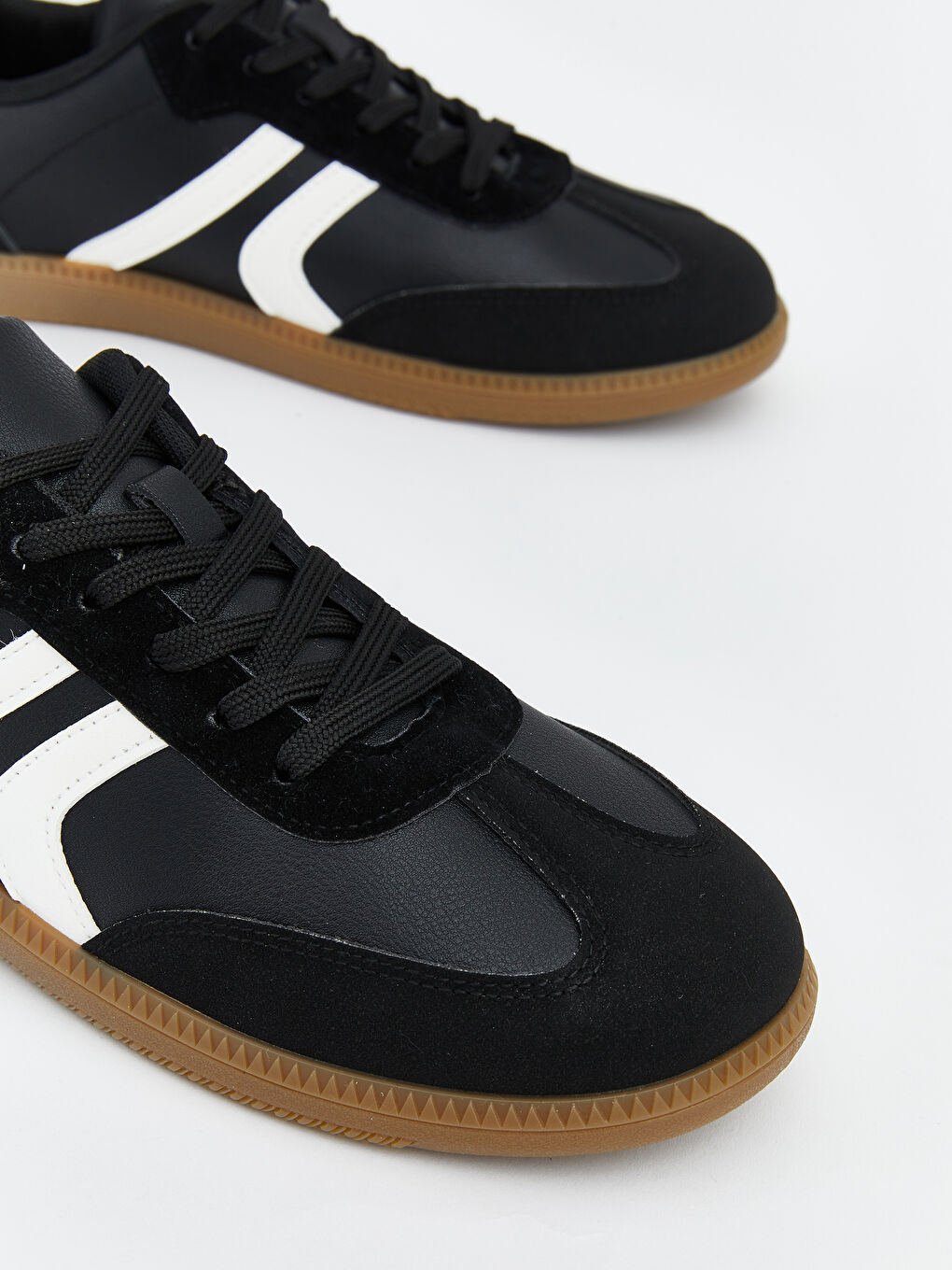 Lace-up Men's Sneakers-2