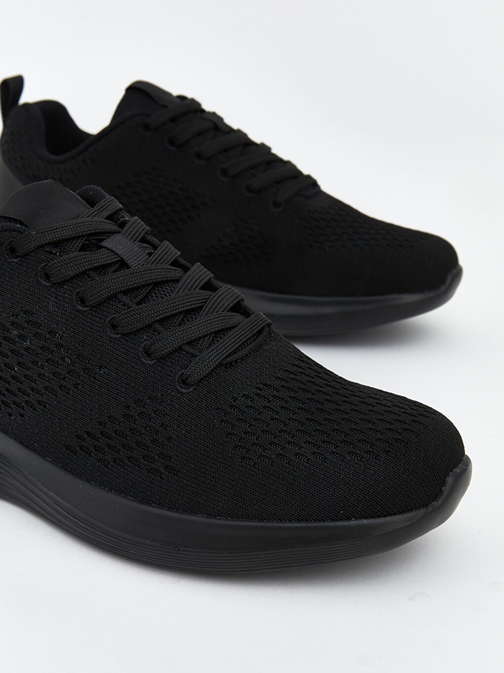Lace-Up Men's Sneakers-2
