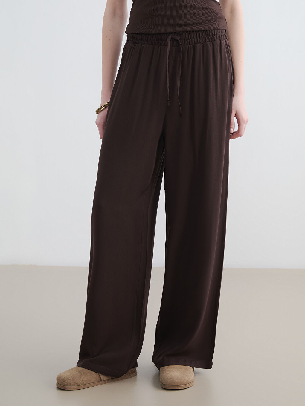 Elastic Waist Wide Leg Women's Trousers-1