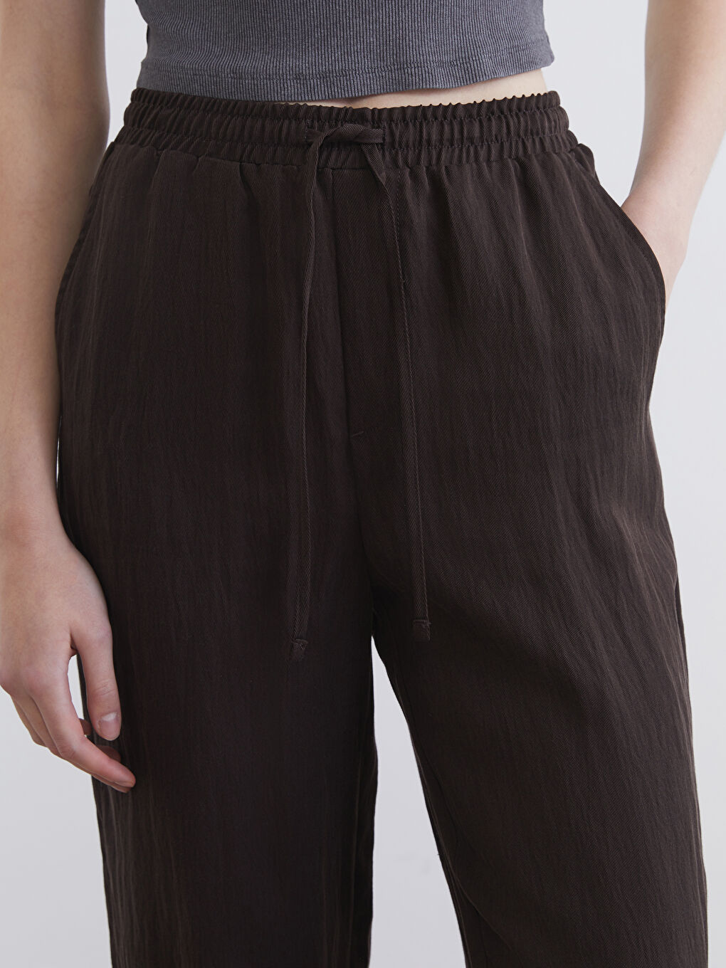 Textured Women's Trousers with Elastic Waistband-2