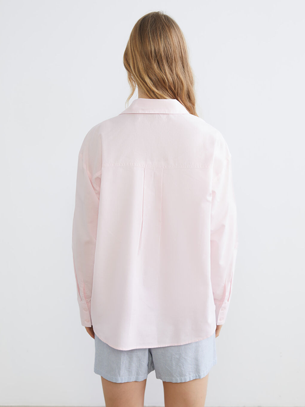 قميص وردي امرأة-3