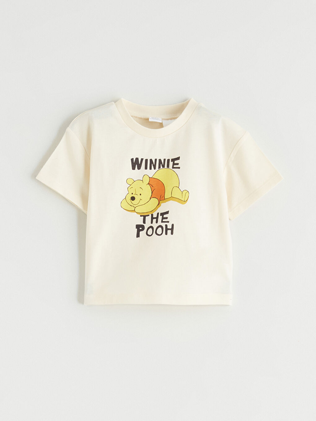 Ekru Winnie The Pooh Baskılı Erkek Bebek Şort ve Tişört-1