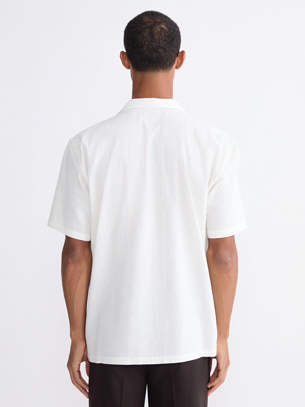 Men's Regular Fit Resort Collar Shirt-3