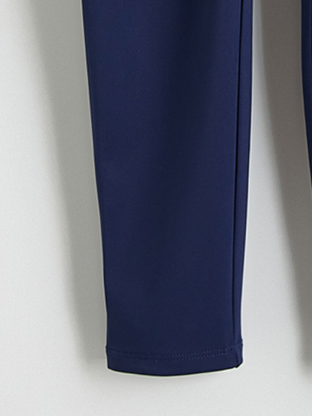 Women's Active Leggings with Elastic Waistband-5