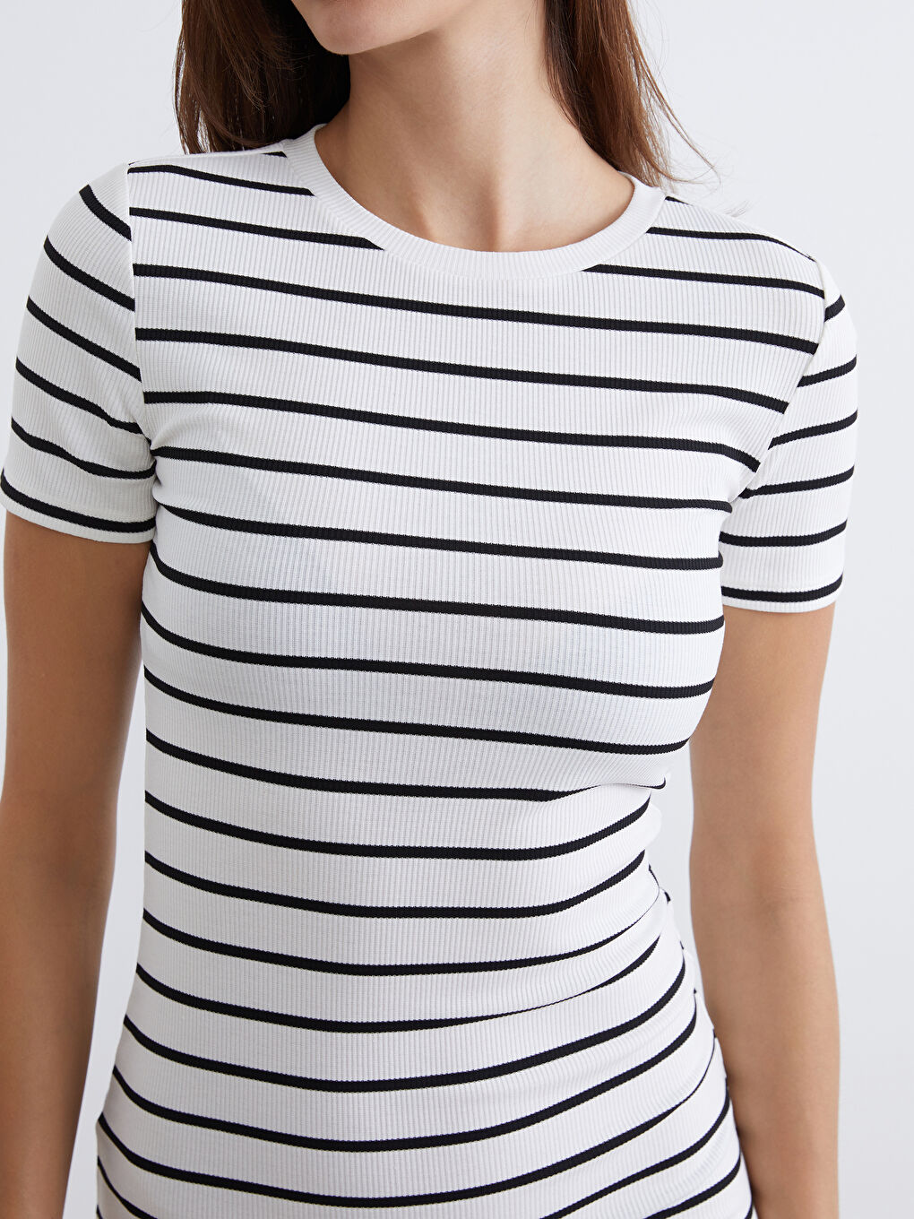 Женщины Белый Платье-2