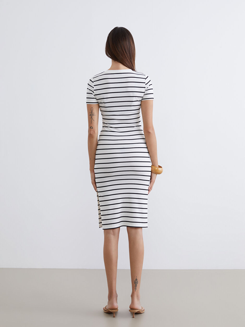 Женщины Белый Платье-3